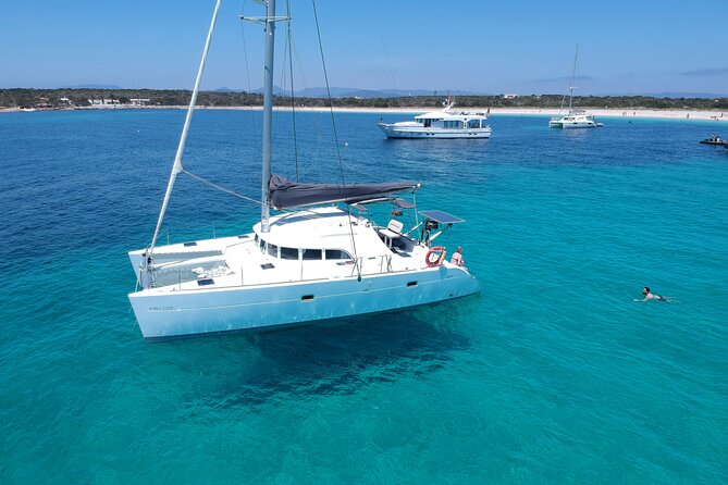 Excursion en catamaran à Formentera depuis Ibiza