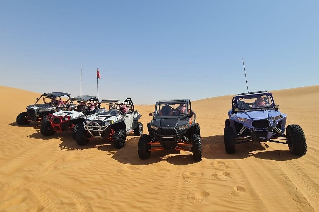 Excursion en buggy et sandboard dans le désert de Dubaï